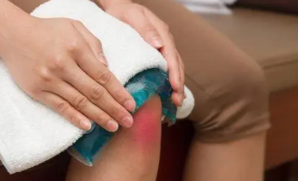 赤峰名医馆：腿疼的常见原因有哪些，如何改善腿疼症状？