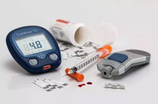 临河区艾氏联合医院：关于糖尿病的12个说法，都是错的