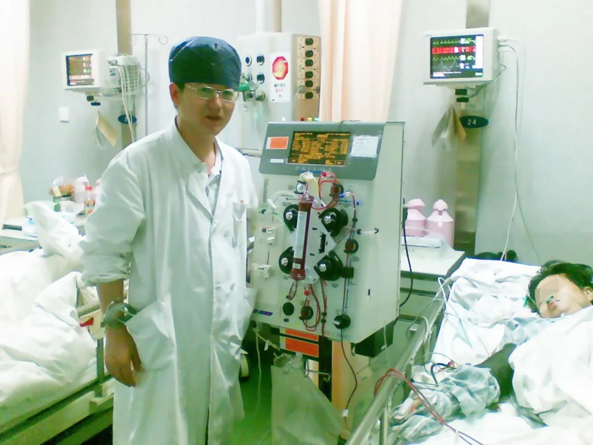 上海王国印：一位从30年的急诊医生“转型”而来的名中医