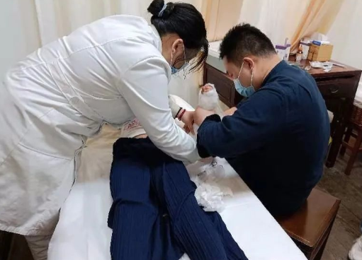 上海三爱中医门诊：（医案）中医如何治疗小儿粉碎性关节骨折